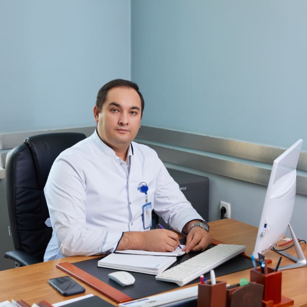 Разаков Азамат Джураевич