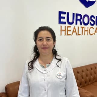 Axmedova Shaxnoza O'tkirovna